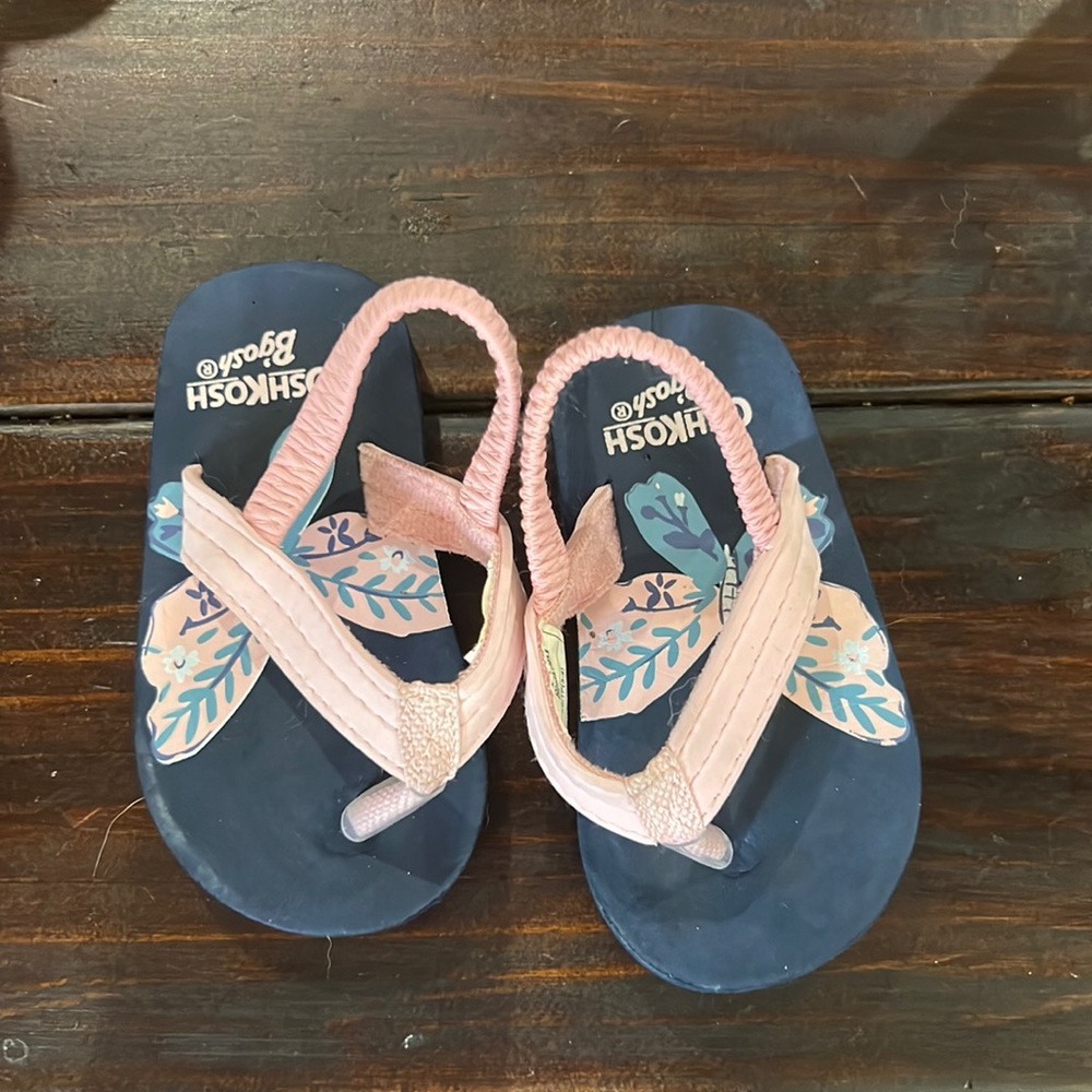 Pink and navy flip flops w elastic back sz 3